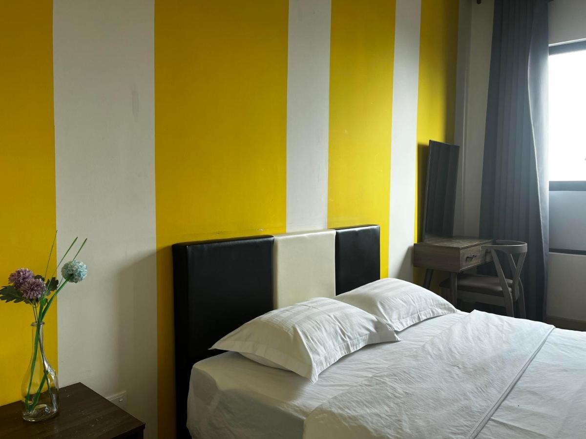 Casa Rv Homestay Mkh Boulevard Каджанг Экстерьер фото