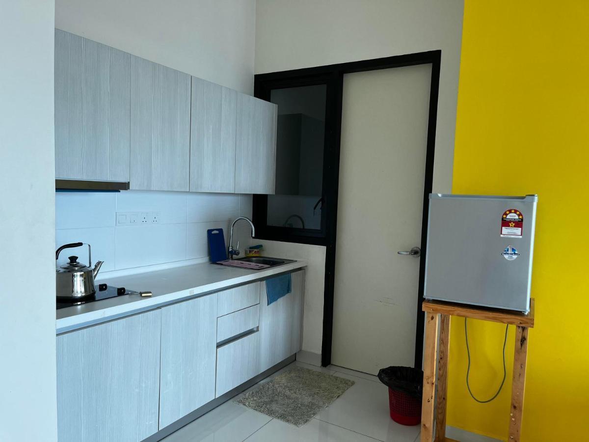 Casa Rv Homestay Mkh Boulevard Каджанг Экстерьер фото