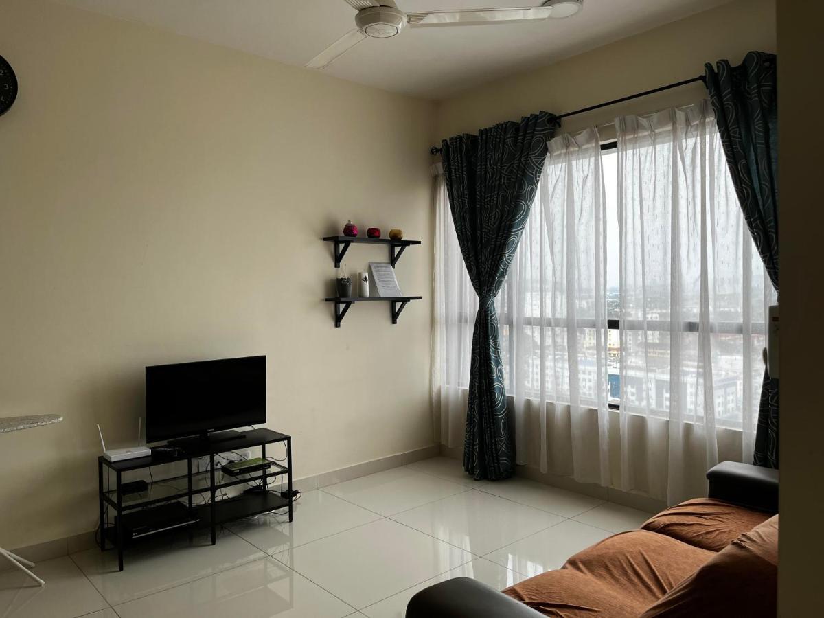 Casa Rv Homestay Mkh Boulevard Каджанг Экстерьер фото