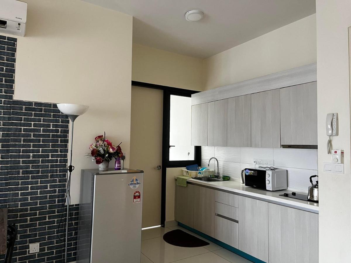 Casa Rv Homestay Mkh Boulevard Каджанг Экстерьер фото